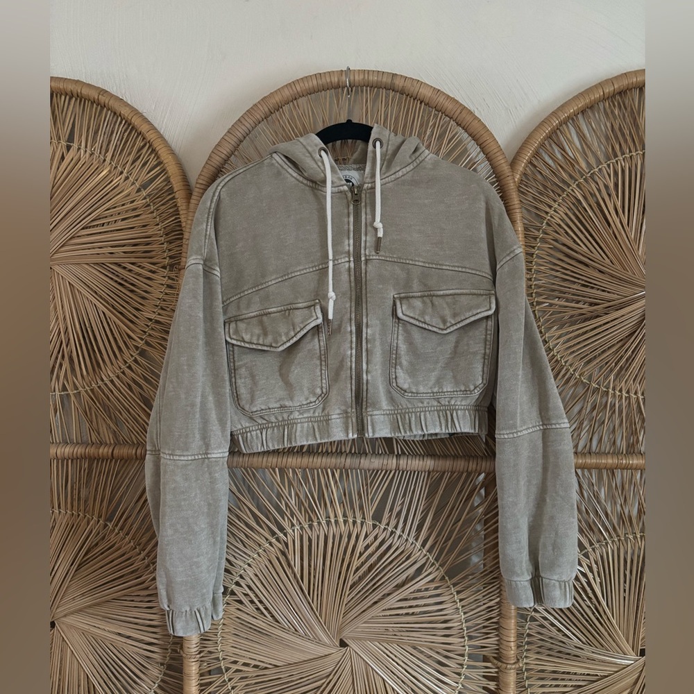 Urban Outfitters UO Yogi Fleece Cropped Zip-Up Hoodie